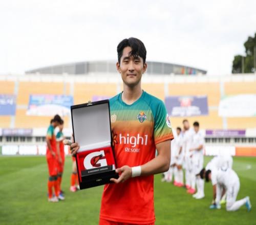 韩国球员犯罪太普遍！从国脚到涉嫌强奸，赵在玩只用一年时间