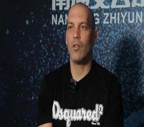 南通新帅加西亚：在巴萨和阿贾克斯效力是种学习盼球迷给我时间