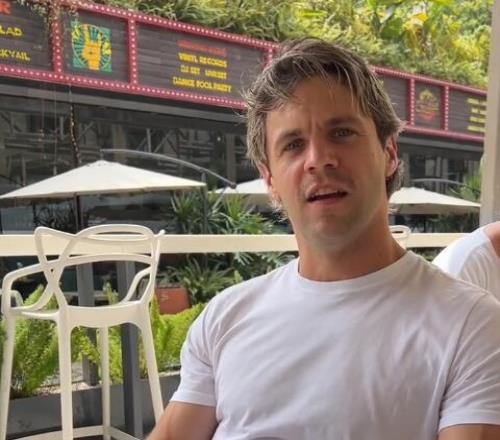 理查德：我正儿八经享受蓉城时光会带家人去看看大熊猫