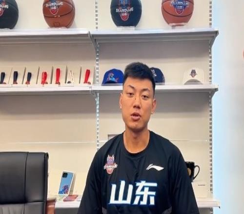 焦海龙谈续约:很高兴能留在家乡球队希望帮助球队取得更多胜利