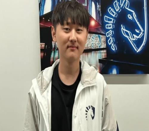 Pyosik：MSI和JDG打训练赛胜率3成前15分钟有优势