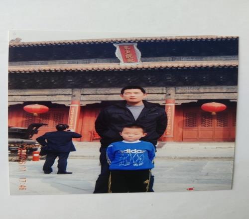 杨瀚森父亲：小时候没想过让他打职业让他打篮球是为了减肥