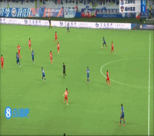 简单粗暴!于汉超鱼跃冲顶头球破门,杨泽翔传中送助攻