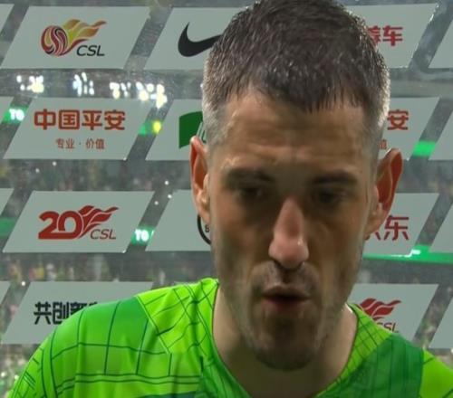 阿代米:主场取胜让我特别高兴,球队好状态能够保持得越来越久