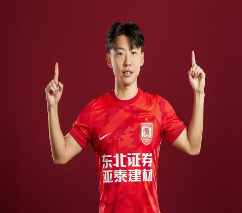 长春亚泰球员郑致云租借南通支云