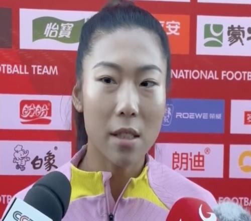 古雅沙：中国女足不惧怕对手看到满场红就觉得像主场一样