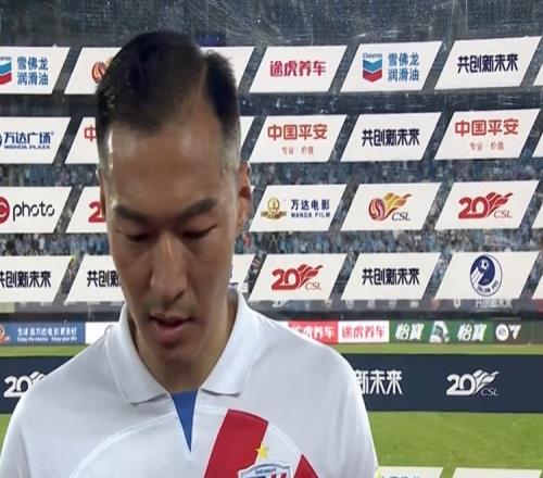 吴曦:赛前我们做了很多部署,因为两个失误丢球非常遗憾