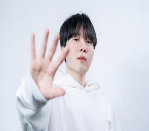 Rookie:天启者是杰斯最好用的皮肤,为什么LCK能用LPL不行