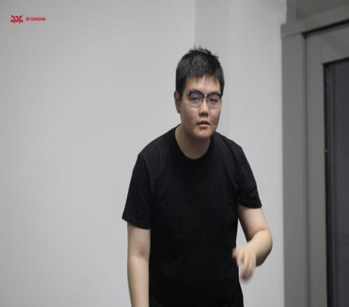 JDG官博晒照：掉落一组打乒乓球的兄弟们