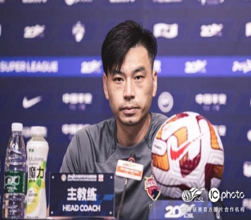 向君：深圳队非常期待第二场广东德比，希望奉献一场精彩比赛