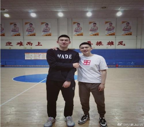 付豪:感谢知遇之恩祝福杨导在未来的工作和生活中一切顺利