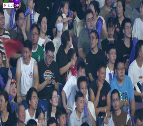 球市不错！34588名球迷现场助阵中国男足亚运队vs印度