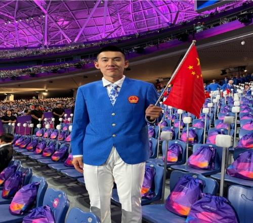 付豪更博晒出开幕式多张照片：我为祖国骄傲