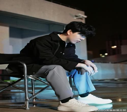 WBG分享Theshy花絮返图：新壁纸！
