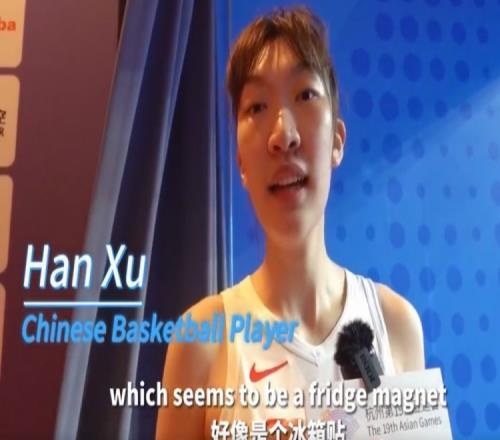 韩旭:亚运每场都会和对手互换礼物给蒙古是徽章&对方回赠冰箱贴