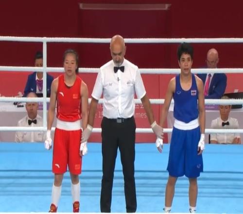 亚运会女子50公斤级拳击中国选手吴愉夺得冠军！