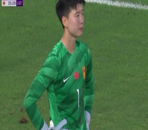 半场数据：日本女足4次射门4粒进球，中国女足门将朱钰0扑救