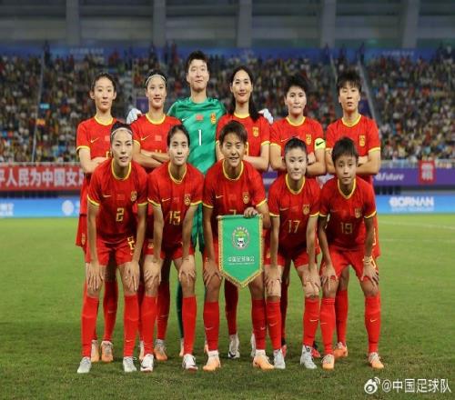 水庆霞：上半场的比分我也没想到下半场调整心态后好了很多