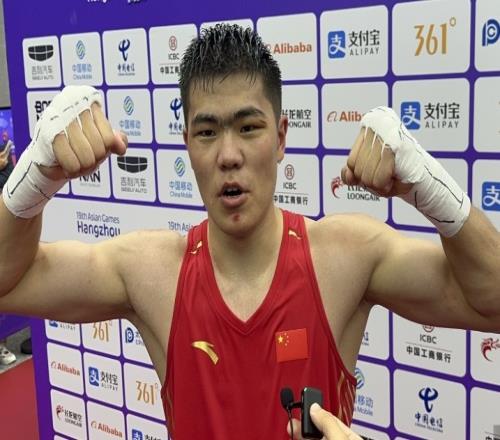 80公斤级拳击冠军！唐拉提汗：冠军证明了中国拳击的力量