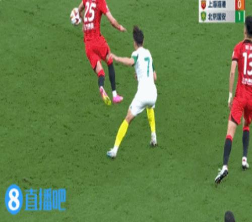 于大宝对抗犯规染黄,累积4黄将在下一轮主场战成都蓉城停赛