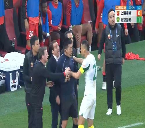哈维尔PK于大宝!池忠国伐木踢倒买提江,双方爆发冲突
