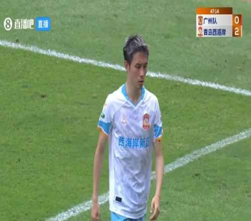 冲超!27岁张修维加盟青岛西海岸三个多月后随队升入中超联赛