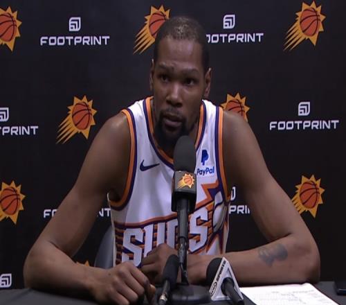 KD:不管谁防我都努力打出侵略性我们不需要别人为我们发起战术
