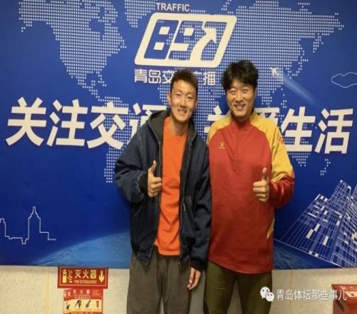 葛振:青岛西海岸正在接触新外教若有更多赞助J罗加盟也可以的