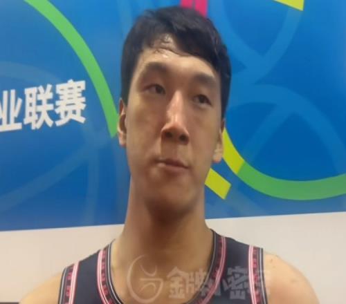 杜润旺:周琦对内线牵制很大外线投开又能给里面制造机会