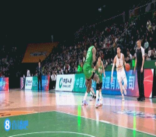辽篮记者:丛明晨左膝内侧副韧带挫伤应该不会有太大的问题