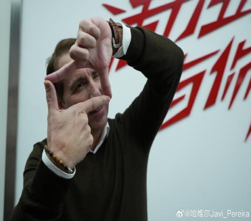 哈维尔长文告别海港:这里永远是我的家,本赛季是难以置信的旅程