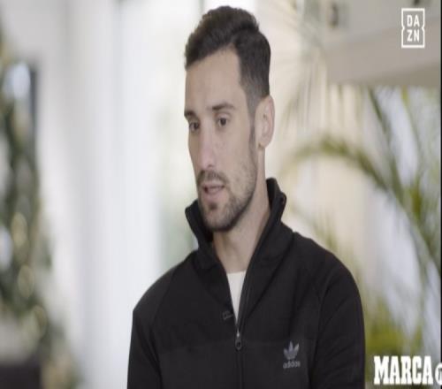 里科：昏迷期间曾梦见已故父亲，我一直呼喊爸爸但他不理我