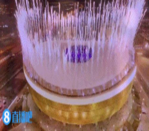 开幕式现场卢赛尔体育场盛大烟花,2022年世界杯决赛就在此举办!