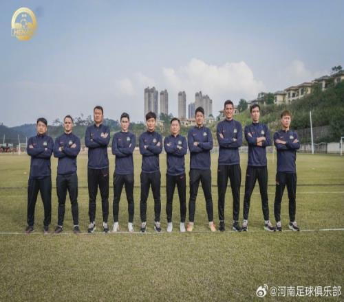 记者：河南队官宣一线队教练名单，老绿城足球人牛力担任领队
