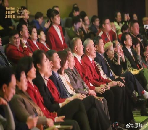 原帅致意名人堂:我们应传承拼搏精神为中国篮球奉献自己的力量