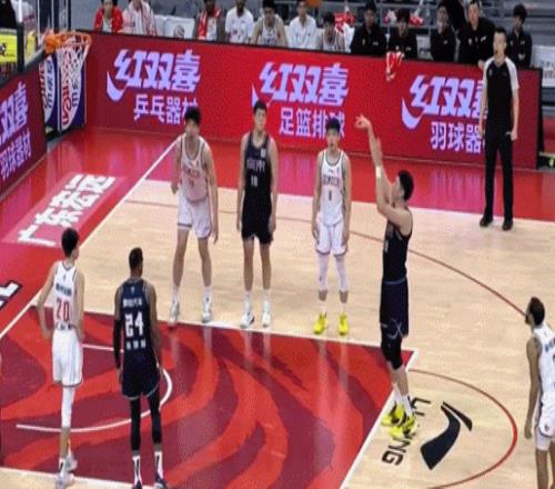 付政浩:周琦罚球不中时朱芳雨沉思广东急需找高性价比内线外援