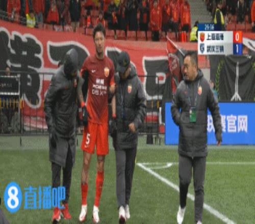 海港雪上加霜！张琳芃第30分钟伤退，蒋光太替补登场