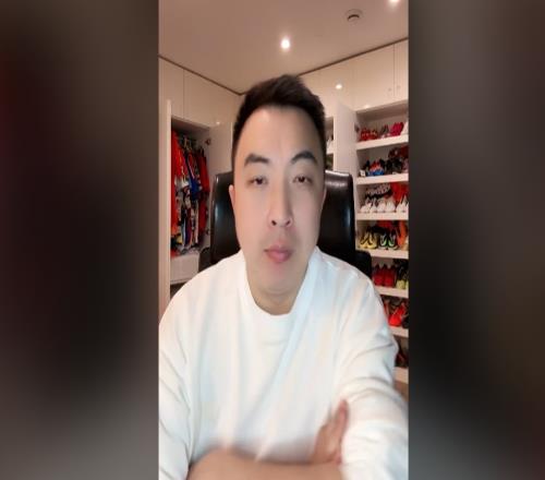 袁甲:李可之前不满的不是迟到被开除,而是有人迟到了不能开除