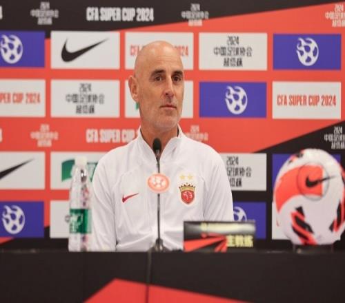 记者:海港队下半时坚持4外援在场,若加上茹萨中场还是很强的