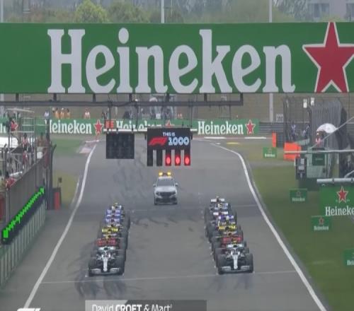 有车迷记得这场比赛吗5年前的今天,F1一千站来到上海