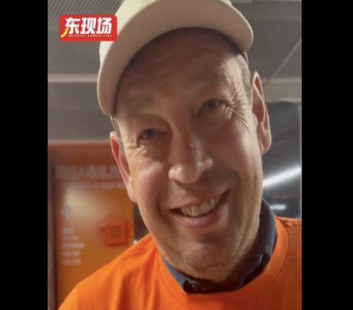 斯卢茨基谈观看CBA:水平让我印象深刻,我的助教篮球打得非常好