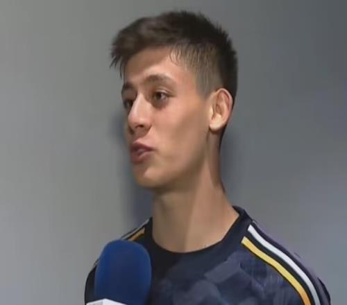 未来可期!居勒尔:感谢教练给我机会我也在调整心态不断努力