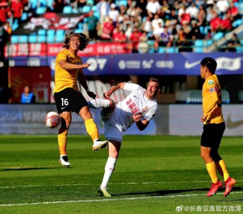 亚泰1比1平深圳新鹏城谢晖:这是我们近三场打得最好的一场