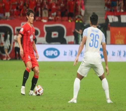 里程碑!王燊超迎中超生涯第300次出场,助海港客场取胜