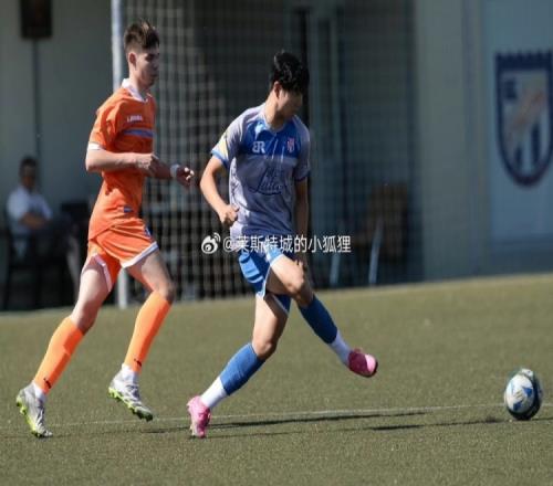 布罗达拉茨U19A队42拉德尼基中国球员龙俊源首发出战打入1球
