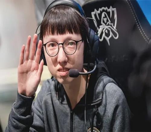 Mlxg我们小组赛多赢一把就好了，还是怪自己不够强