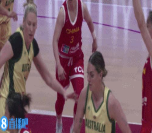 被劳伦杰克逊一把打脸上!博主:中国女篮后卫李缘遭遇鼻骨骨折
