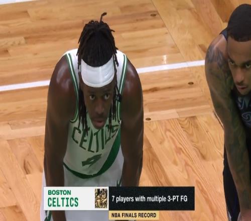 全军出击!绿军7位球员每人至少命中2记三分!创NBA总决赛纪录