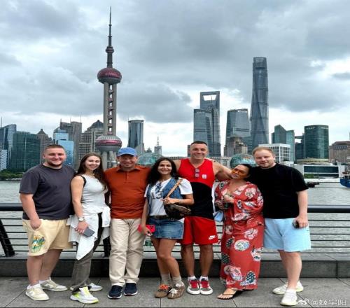 沪媒:久巴上海行与申花无关可能无意中给申花外援带来压力动力
