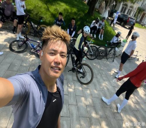 精壮了!前辽篮神射贺天举:4个月减了45斤小小炫耀一下